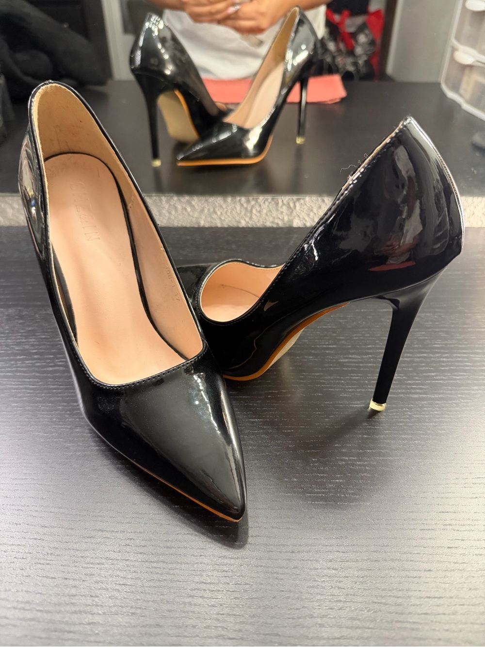 SHEIN Black Patent Pointed Stiletto Pumps